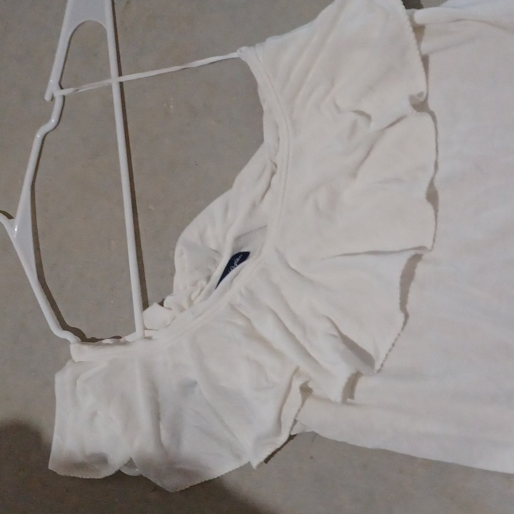 Top - Picture 2 of 3